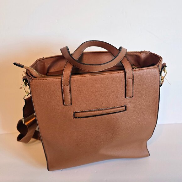 London Fog Large Woven Tote Crossbody Bag w/Pockets Brown/Tan Excellent Cond - Picture 2 of 10